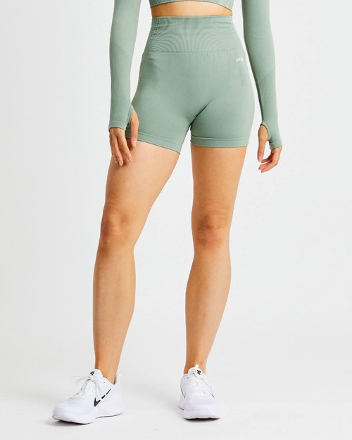 AYBL Balance V2 Seamless Shorts Olivgrün Grün | 04763-AMLX