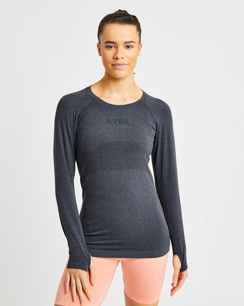 AYBL Embrace Seamless Long Sleeve T Shirt Schwarz | 83607-GBJZ