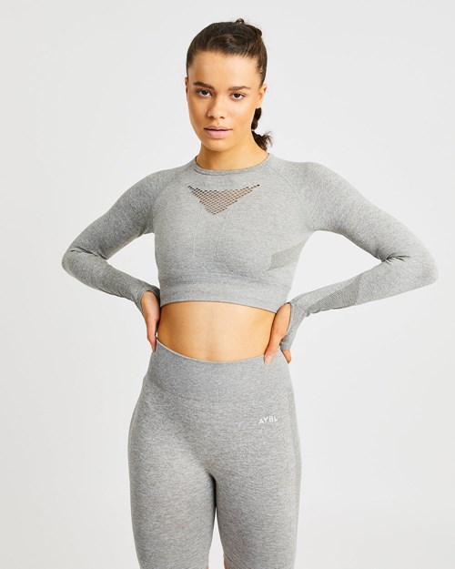 AYBL Motion Seamless Long Sleeve Crop Top Khaki | 69342-BOSY