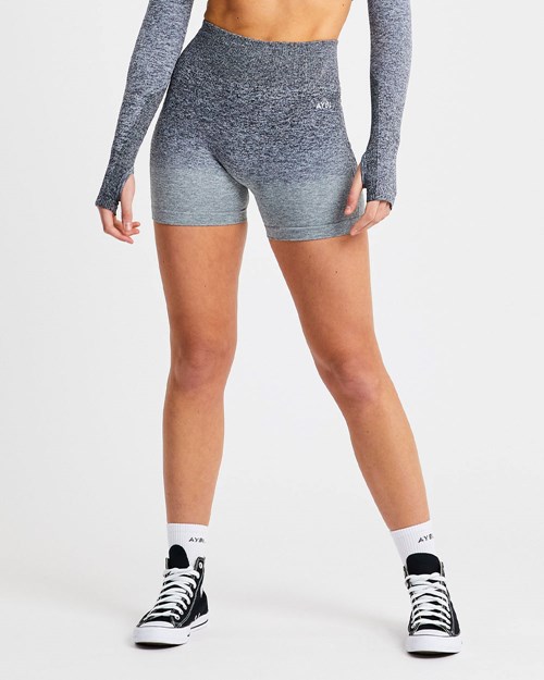 AYBL Pulse Ombré Seamless Shorts Grau | 52601-LTJD