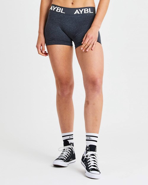 AYBL Staple Seamless Low Rise Shorts Schwarz | 28563-GUFX