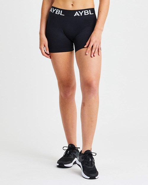 AYBL Staple Seamless Low Rise Shorts Schwarz | 92615-NCAP