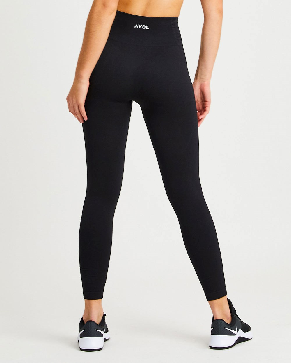 AYBL Balance V2 Seamless Leggings Schwarz | 45801-DWQG