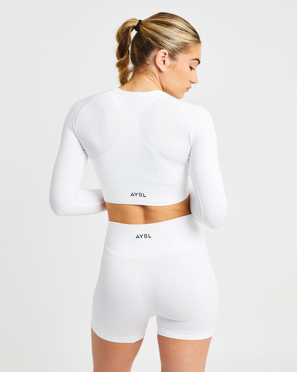 AYBL Balance V2 Seamless Long Sleeve Crop Top Weiß | 15863-VYAM