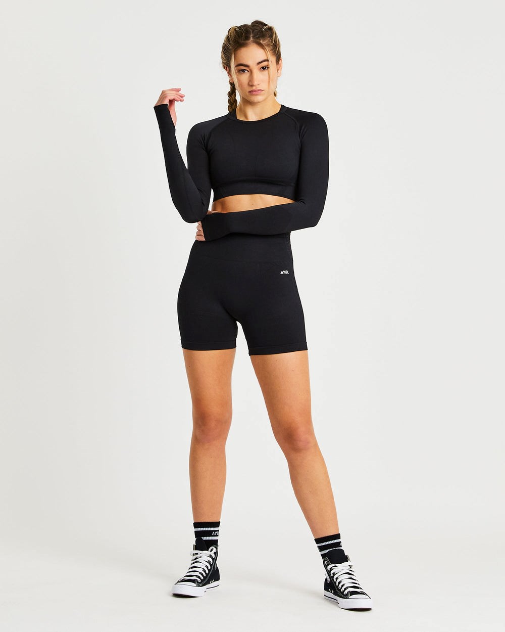 AYBL Balance V2 Seamless Long Sleeve Crop Top Schwarz | 31950-GICQ