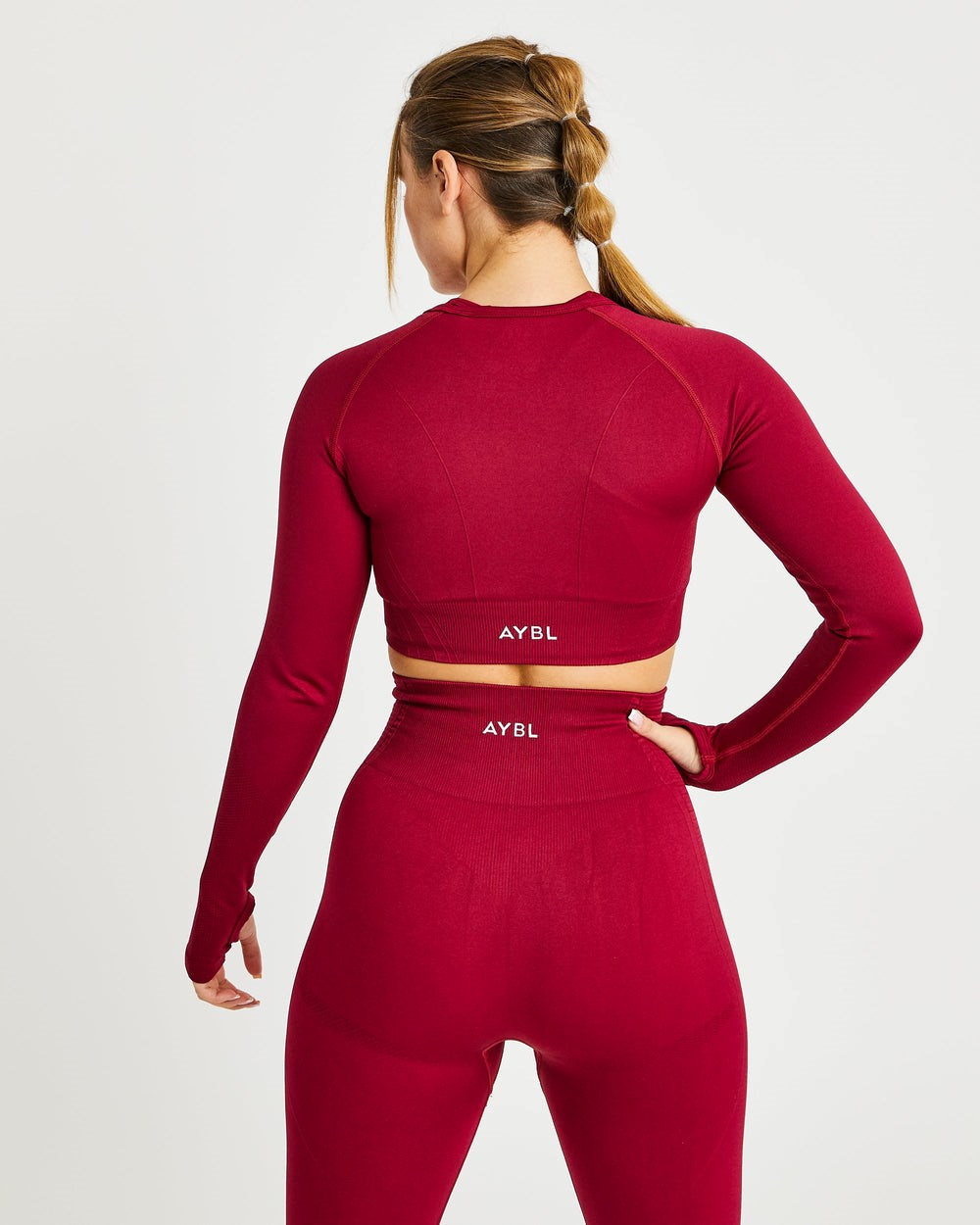 AYBL Balance V2 Seamless Long Sleeve Crop Top Rot | 62783-TCHG