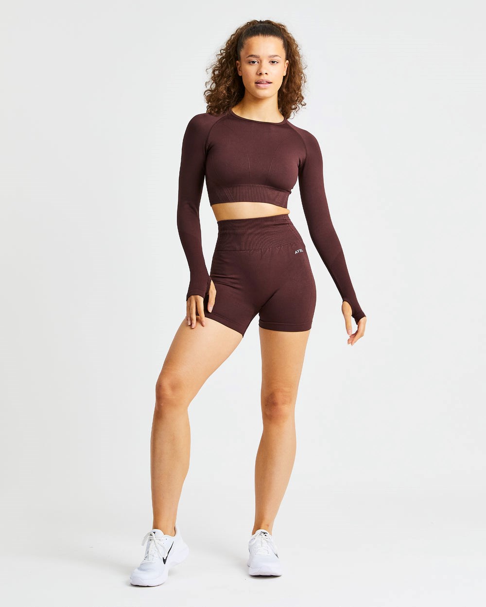 AYBL Balance V2 Seamless Long Sleeve Crop Top Schokolade Braun | 71583-NHJI