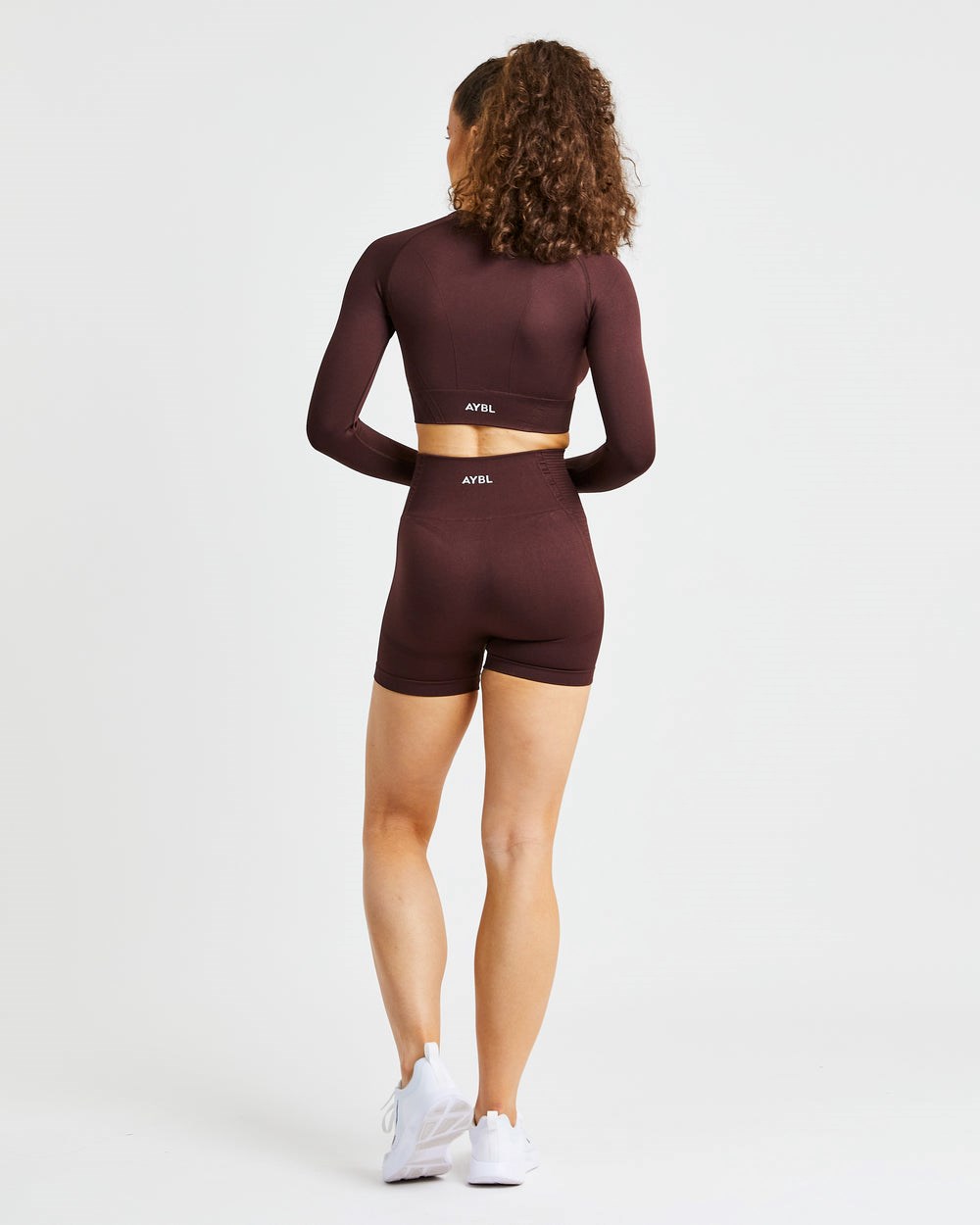 AYBL Balance V2 Seamless Long Sleeve Crop Top Schokolade Braun | 71583-NHJI