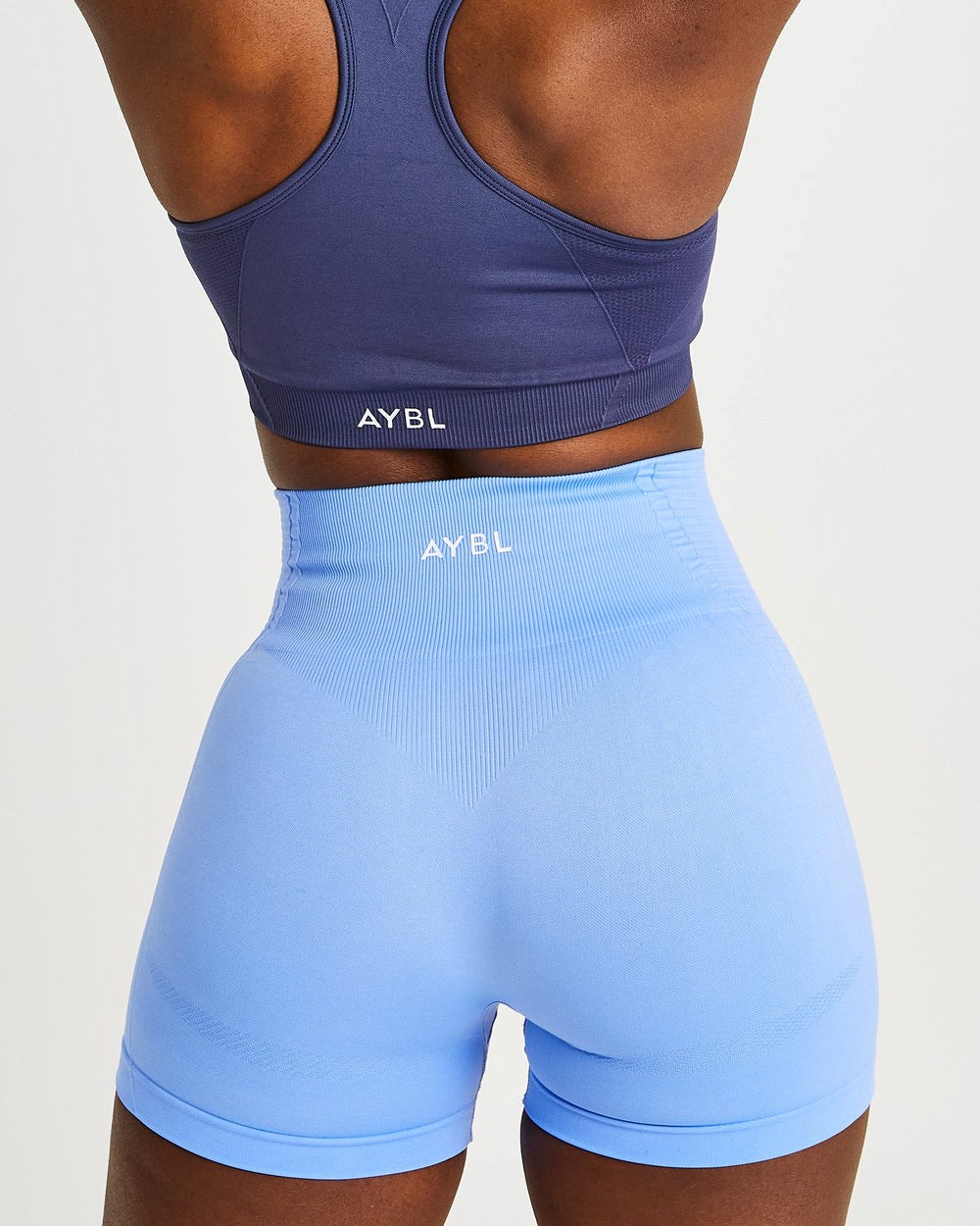 AYBL Balance V2 Seamless Shorts Blau | 62985-VXKT