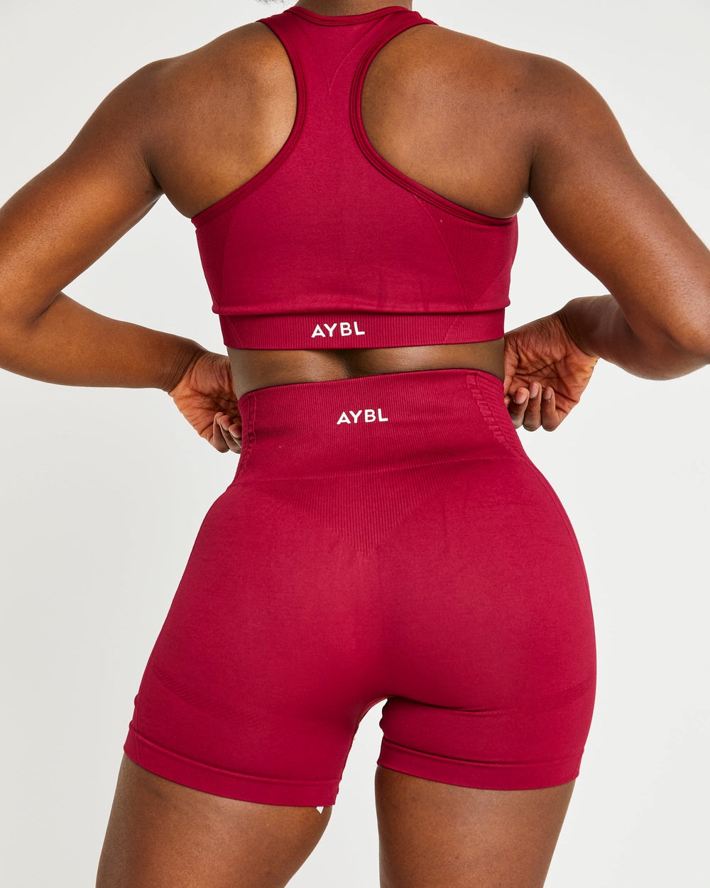 AYBL Balance V2 Seamless Shorts Rot | 01967-VORI