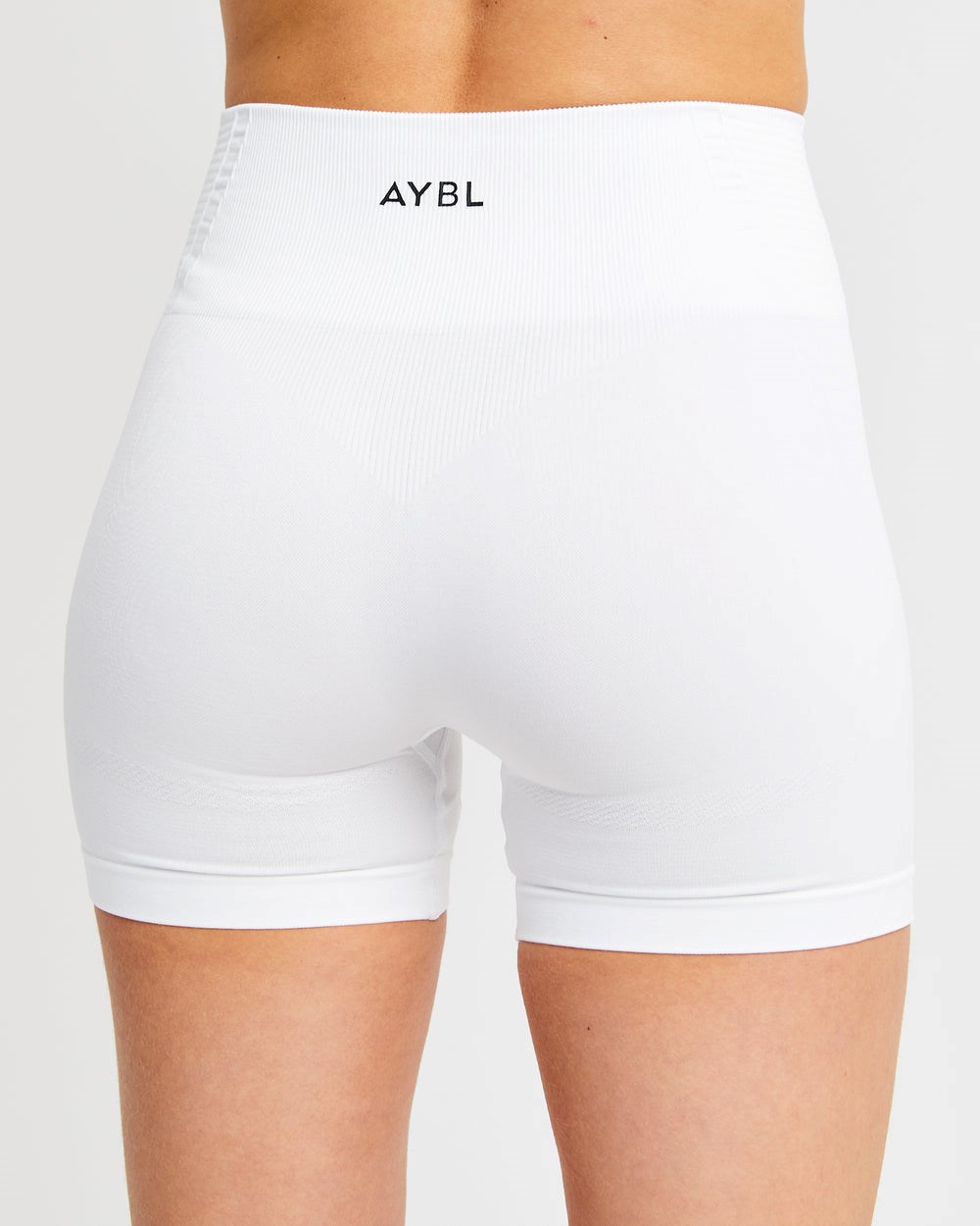 AYBL Balance V2 Seamless Shorts Weiß | 73125-LAQW