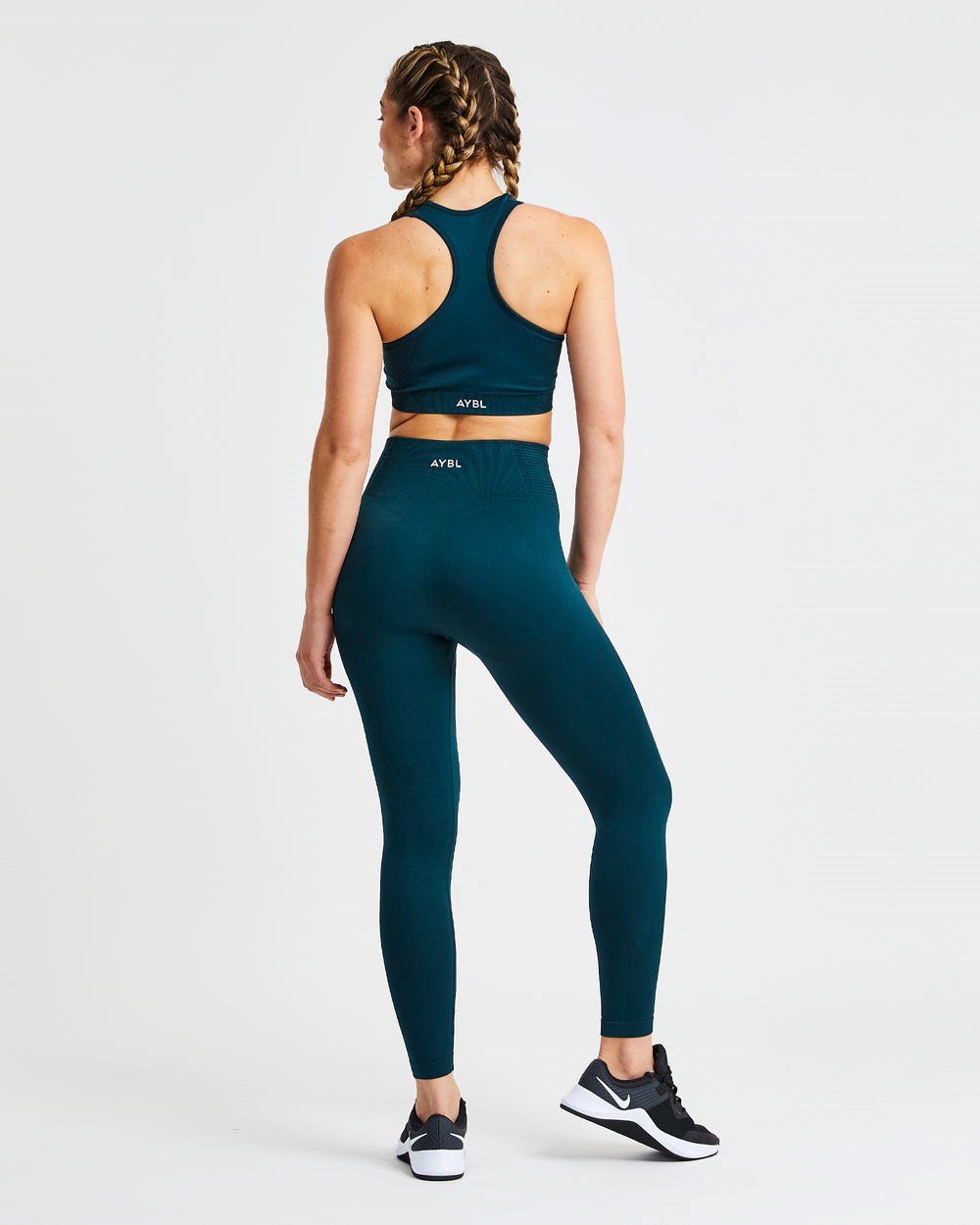 AYBL Balance V2 Seamless Sports Bra Grün | 09765-UREQ