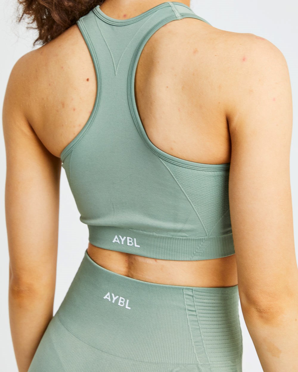 AYBL Balance V2 Seamless Sports Bra Olivgrün Grün | 95347-XBUW