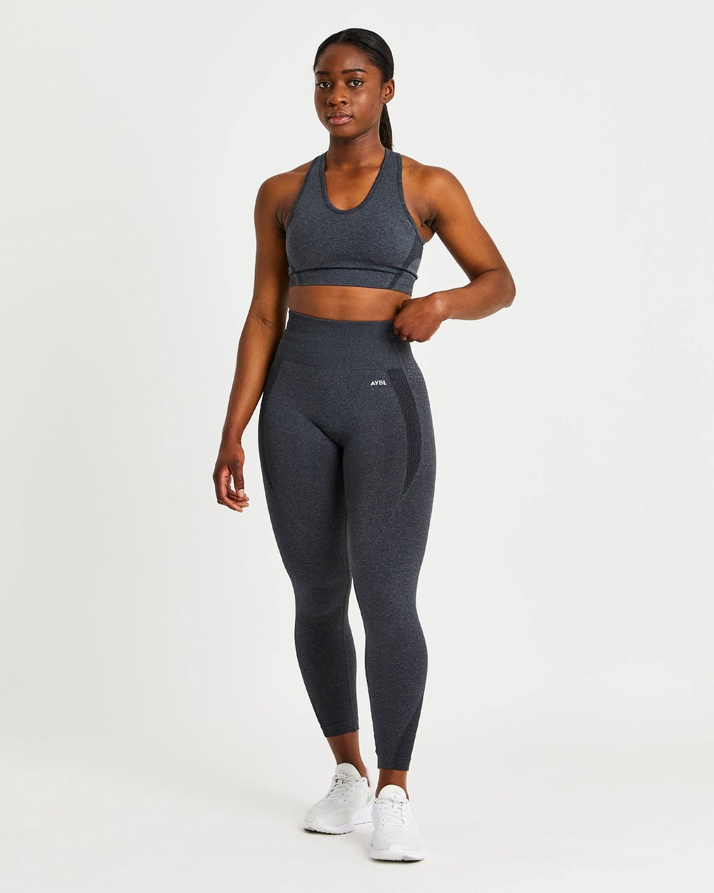 AYBL Balance V2 Seamless Sports Bra Schwarz | 87439-ABHJ