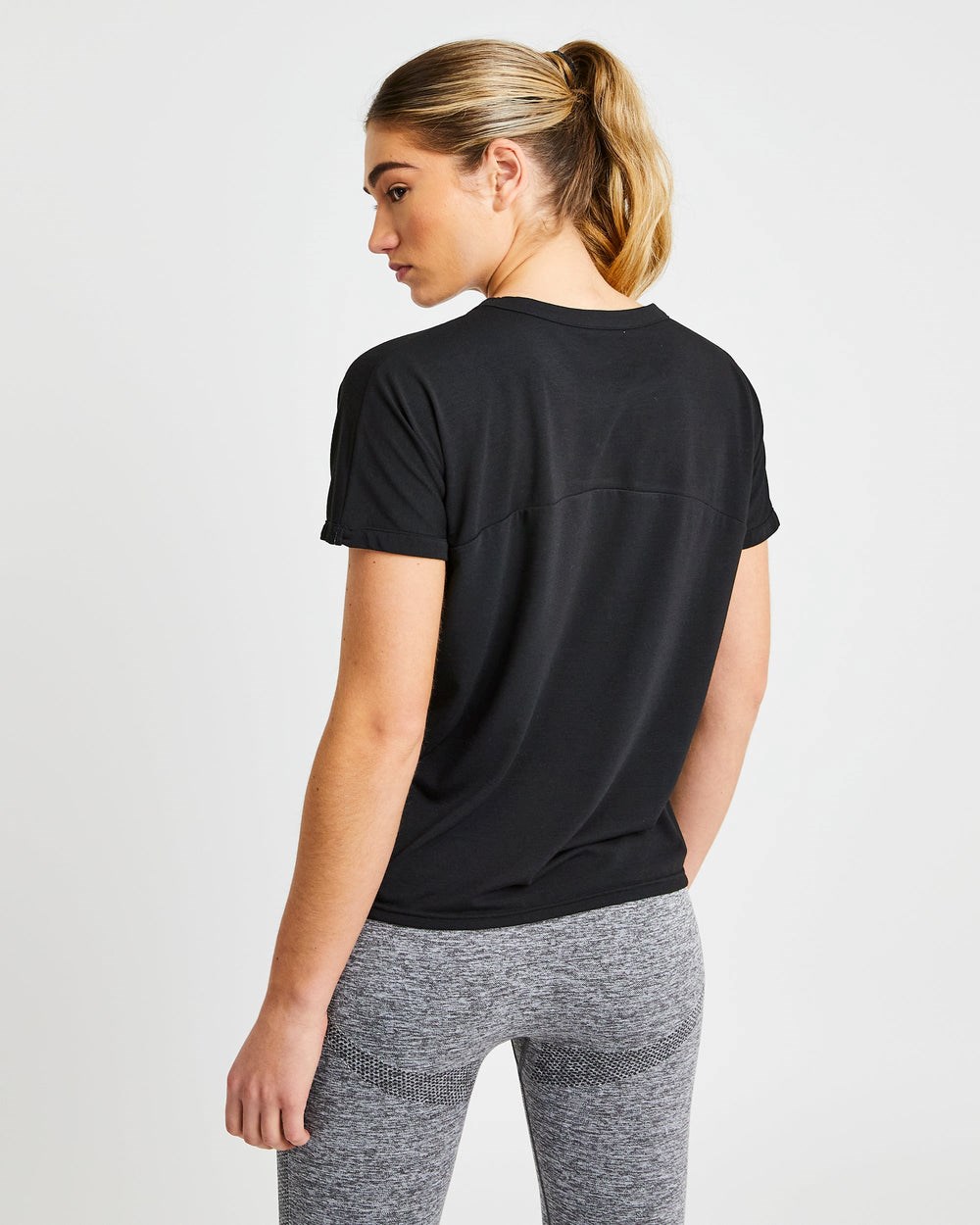 AYBL Boxy T Shirt Schwarz | 20579-UXOB