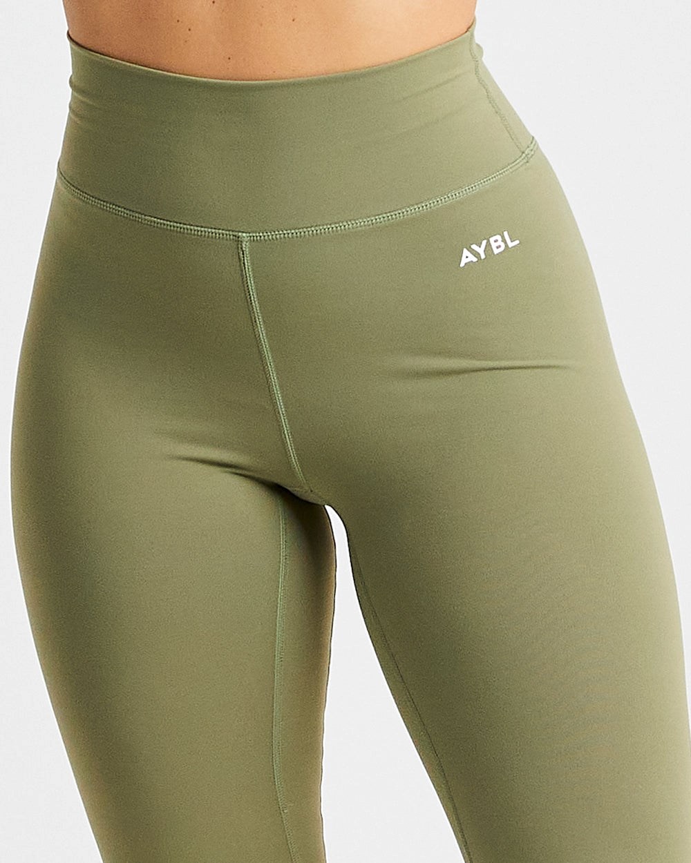 AYBL Core Leggings Olivgrün | 73589-TZFL