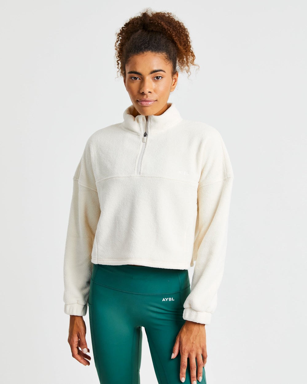 AYBL Effortless Oversized Cropped Fleece Weiß | 20719-BUFH