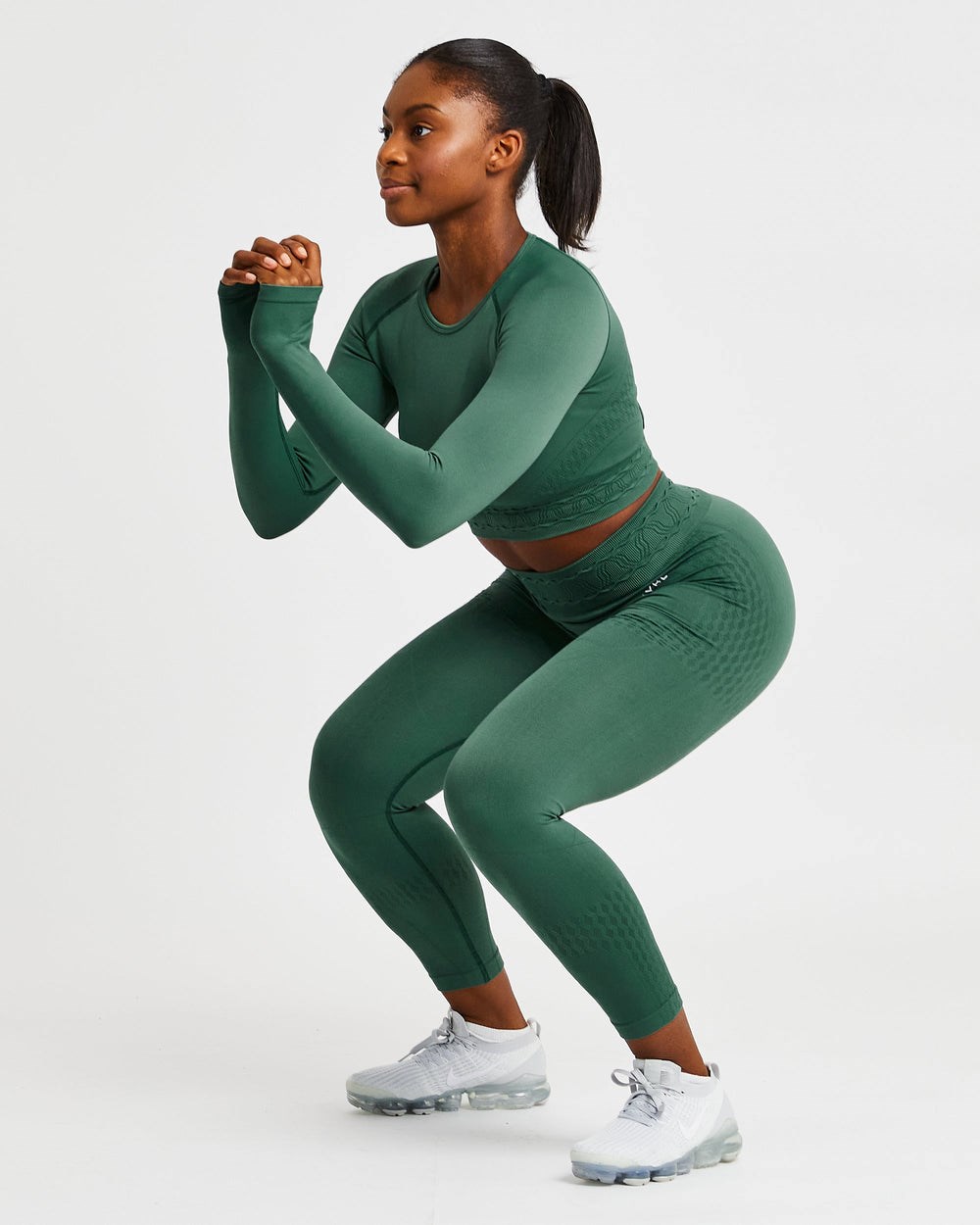 AYBL Elevate Seamless Long Sleeve Crop Top Grün | 86203-VODW