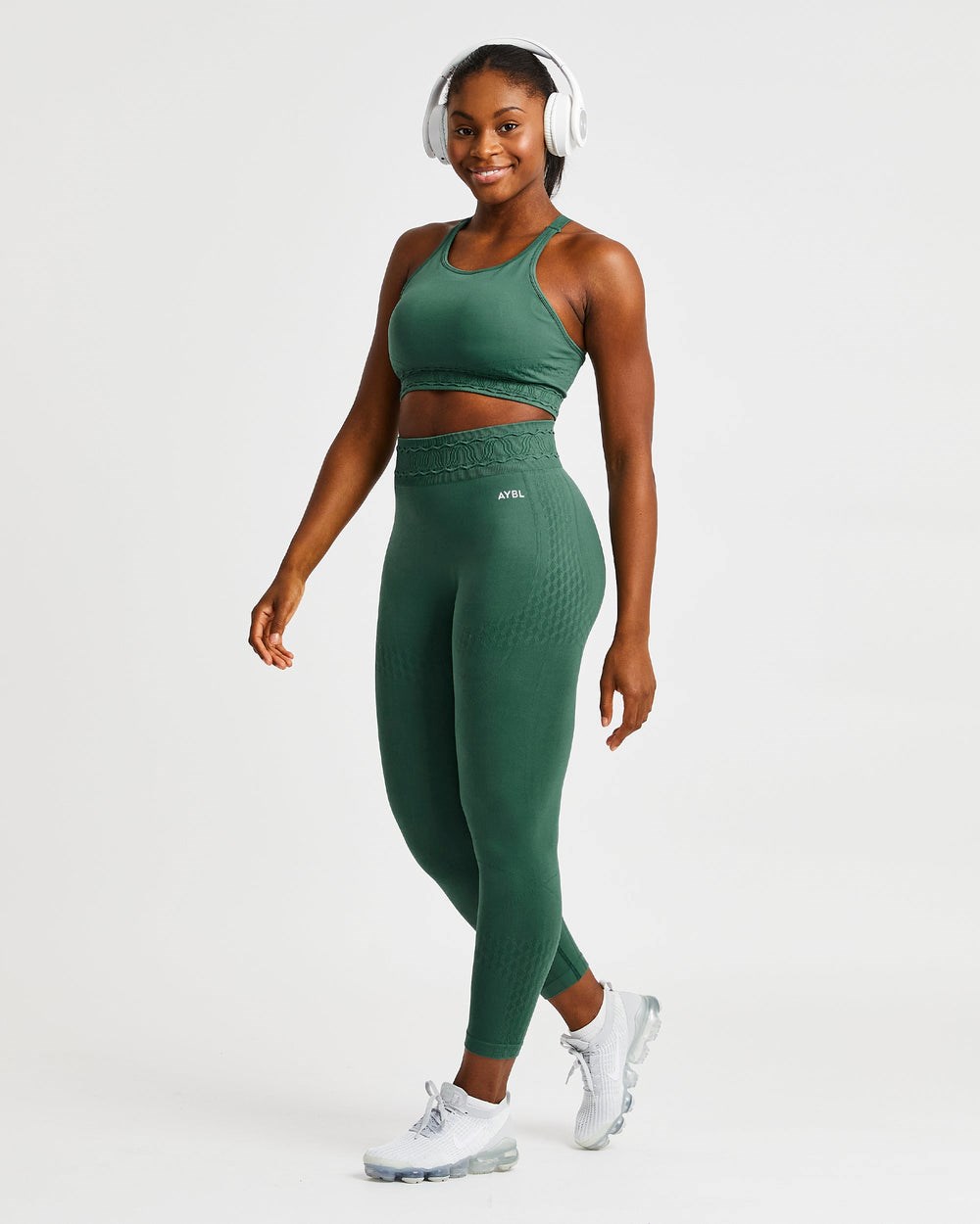 AYBL Elevate Seamless Sports Bra Grün | 08475-SVIT