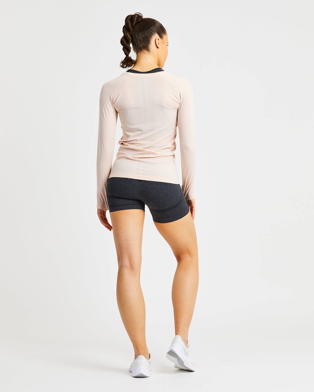 AYBL Embrace Seamless Long Sleeve T Shirt Soft Peach | 96250-YVUP