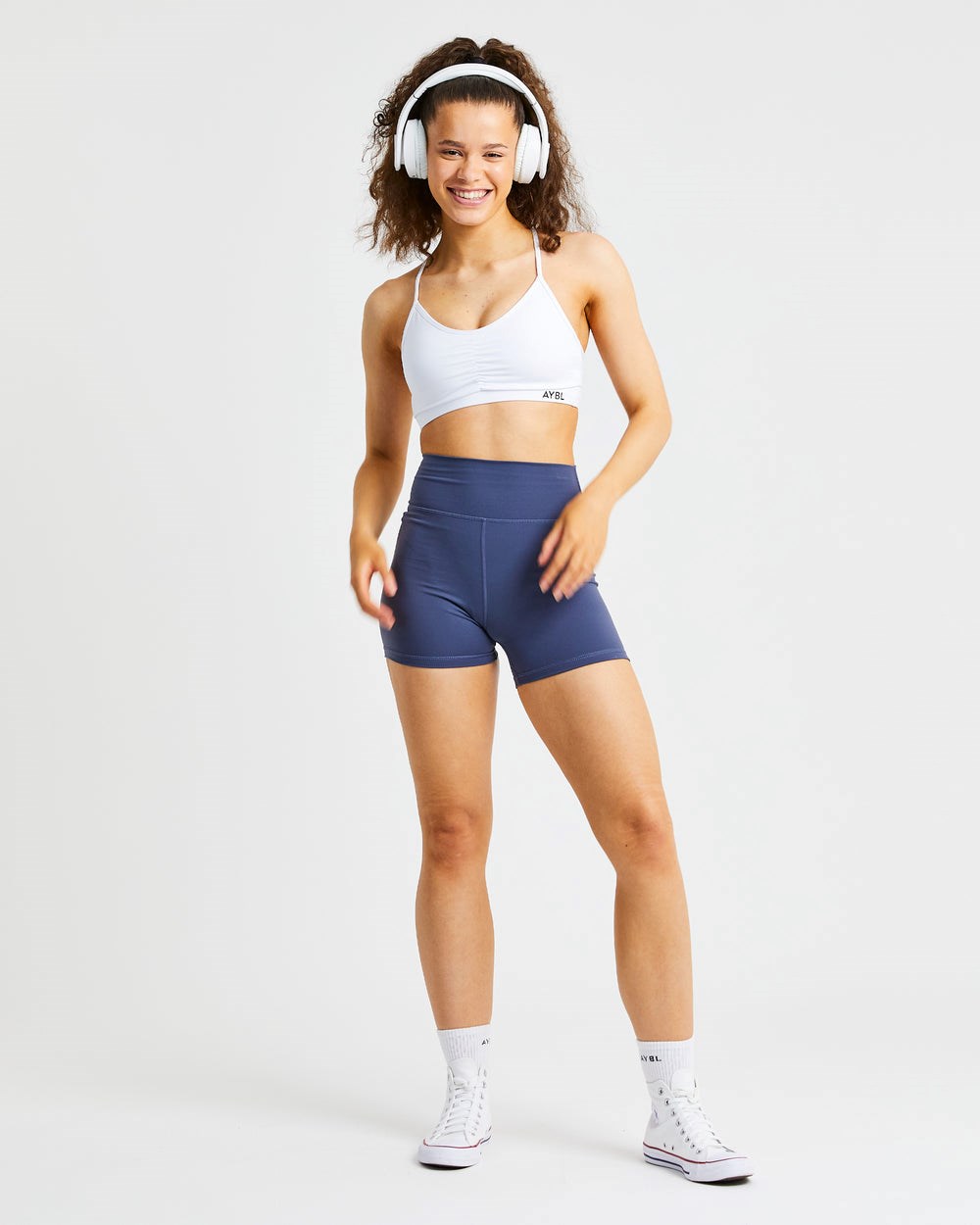 AYBL Essential Ruched Sports Bra Weiß | 35617-CWGK