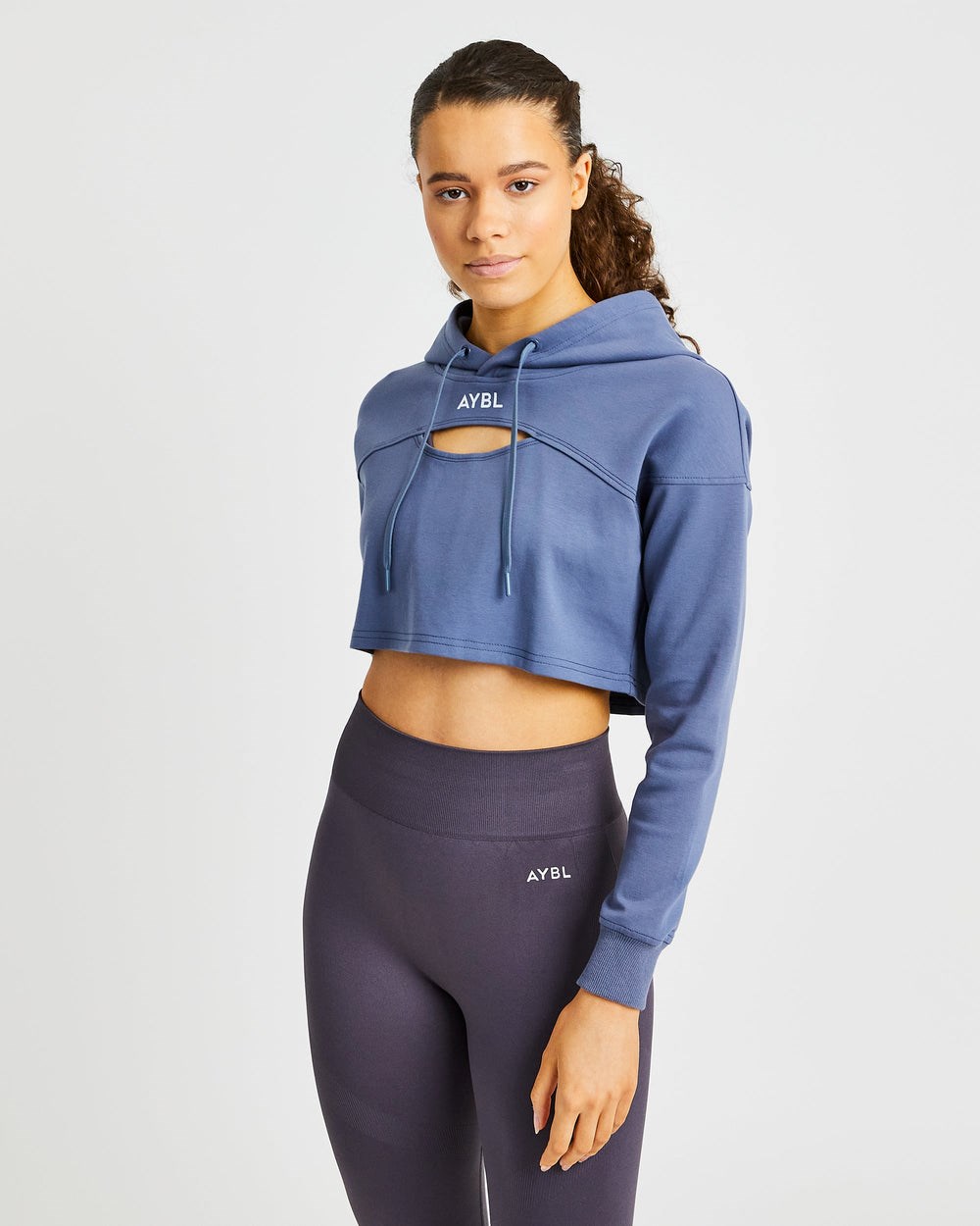 AYBL Everyday Cutout Crop Hoodie Blau | 19486-HVLZ