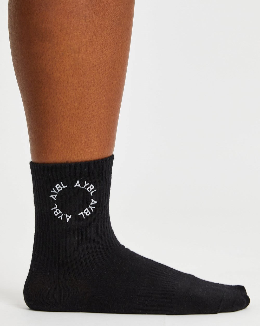 AYBL Everyday Embroidered Crew Socks (3 Pack) Schwarz | 28659-PMEV