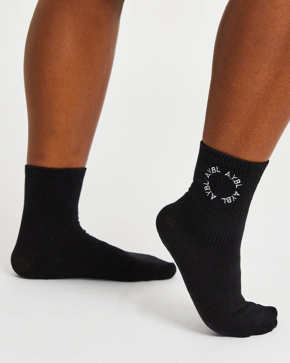 AYBL Everyday Embroidered Crew Socks (3 Pack) Schwarz | 28659-PMEV