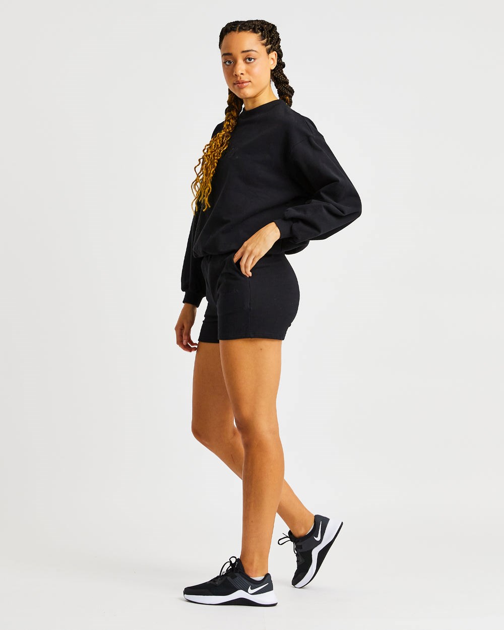 AYBL Everyday Oversized Shorts Schwarz | 03915-GXZR