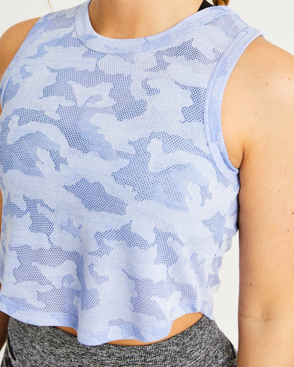 AYBL Evolve Camo Crop Vest Blau | 01853-DEBI