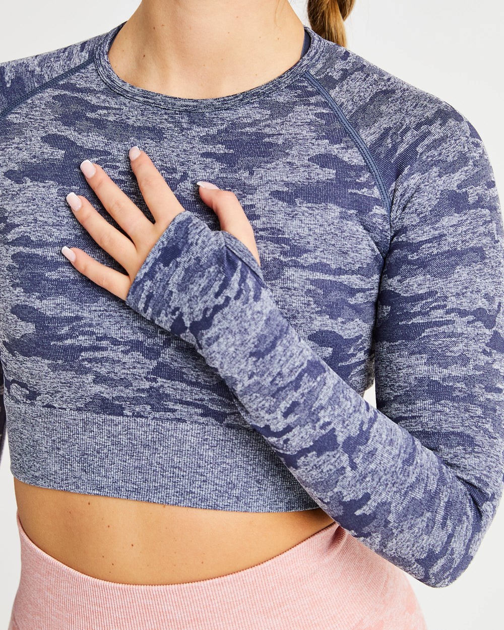 AYBL Evolve Camo Seamless Long Sleeve Crop Top Navy | 15760-OCZS