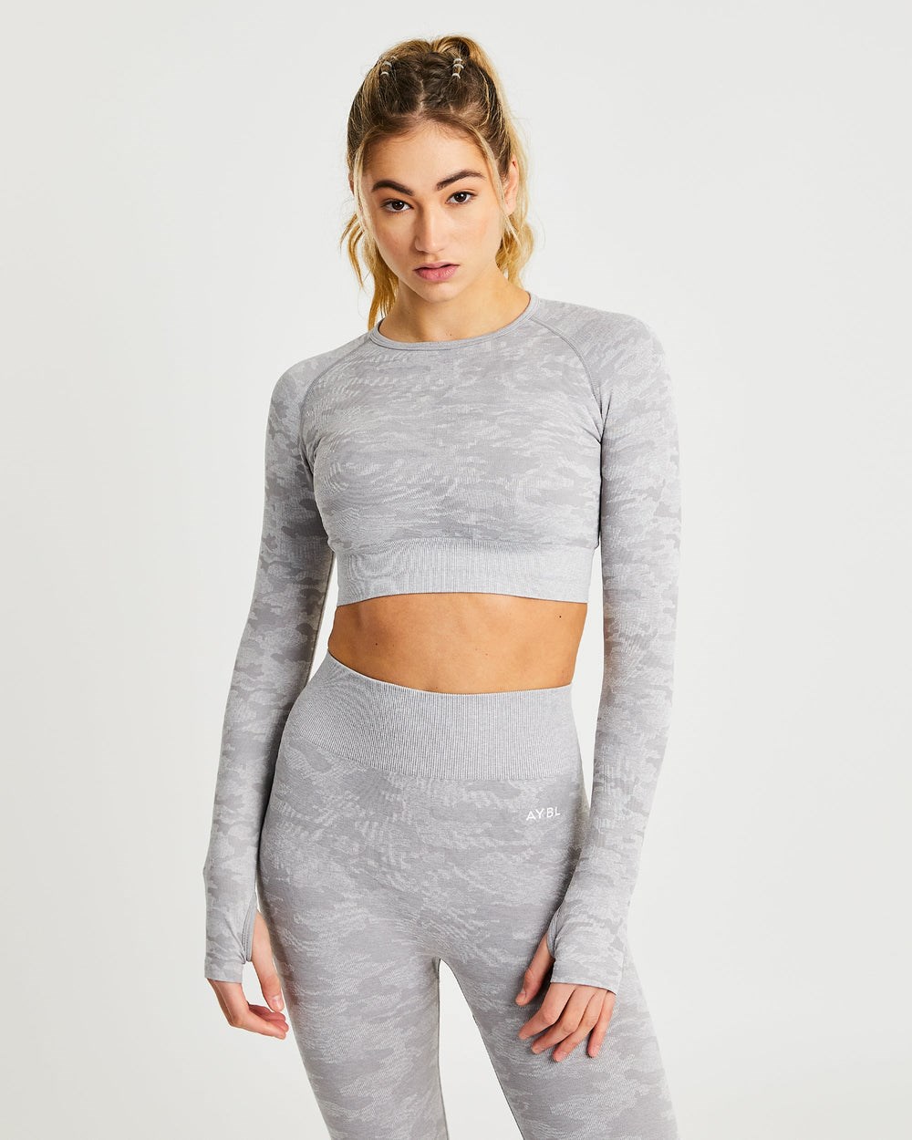 AYBL Evolve Camo Seamless Long Sleeve Crop Top Grau | 21735-DNYM