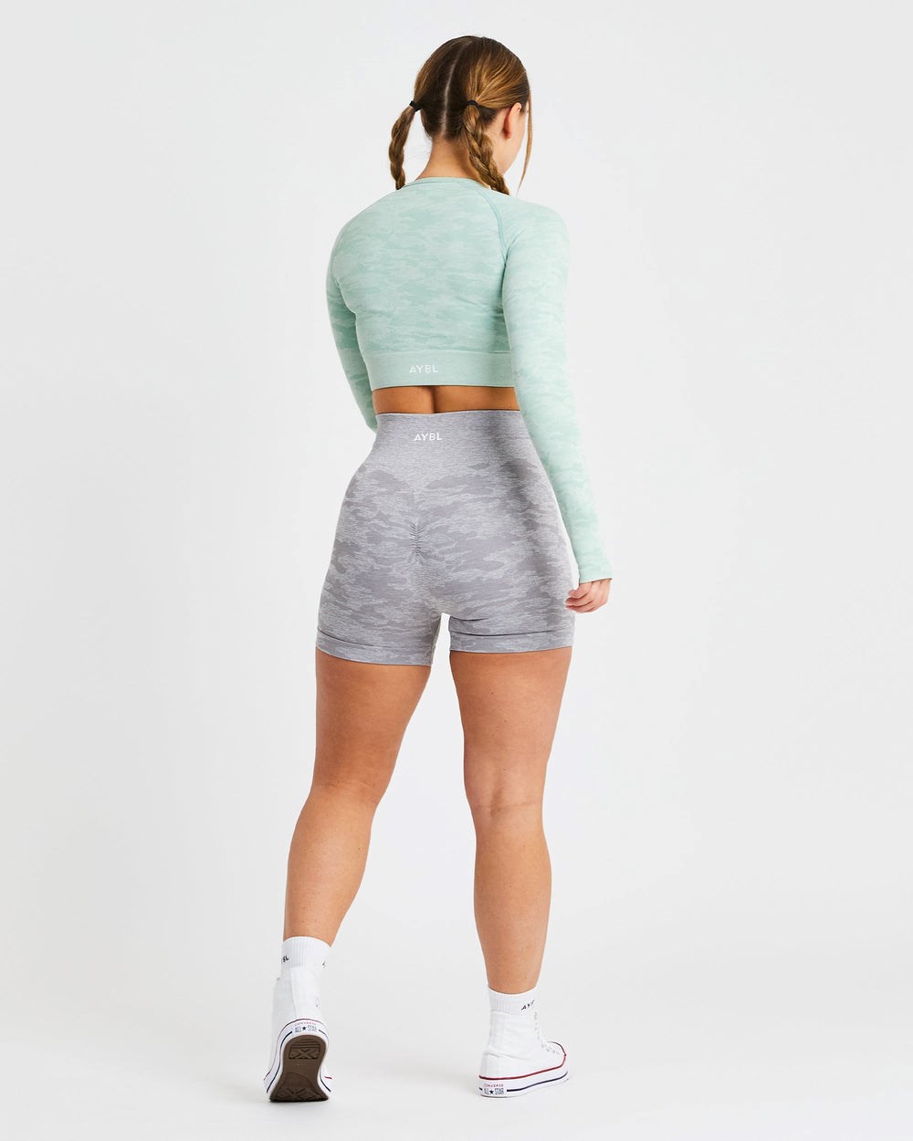 AYBL Evolve Camo Seamless Long Sleeve Crop Top Grün | 37481-NRAW