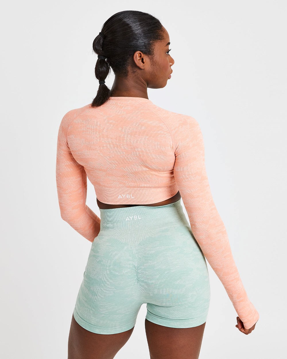 AYBL Evolve Camo Seamless Long Sleeve Crop Top Peach | 43852-XKUF