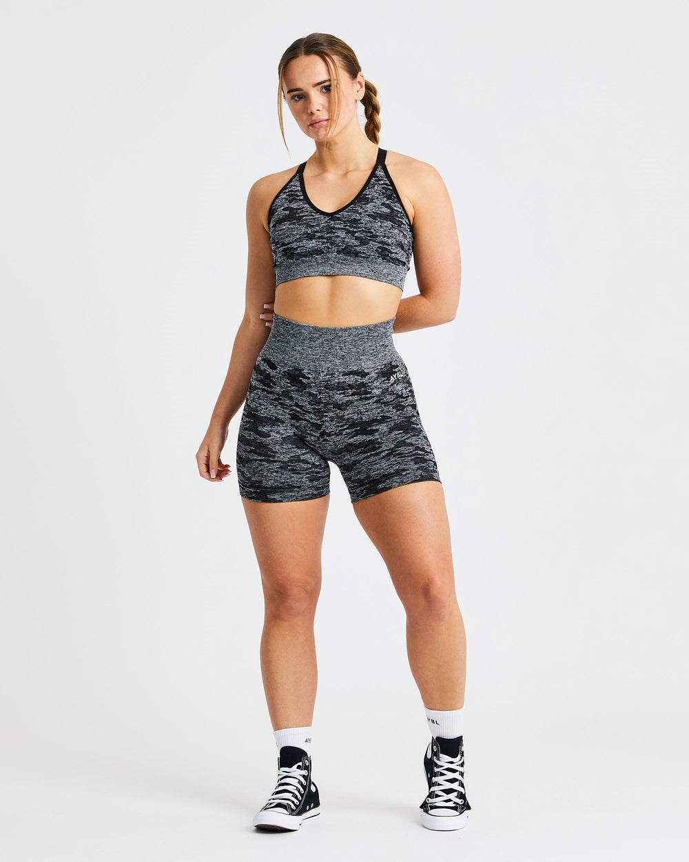 AYBL Evolve Camo Seamless Shorts Schwarz | 01942-EYRN