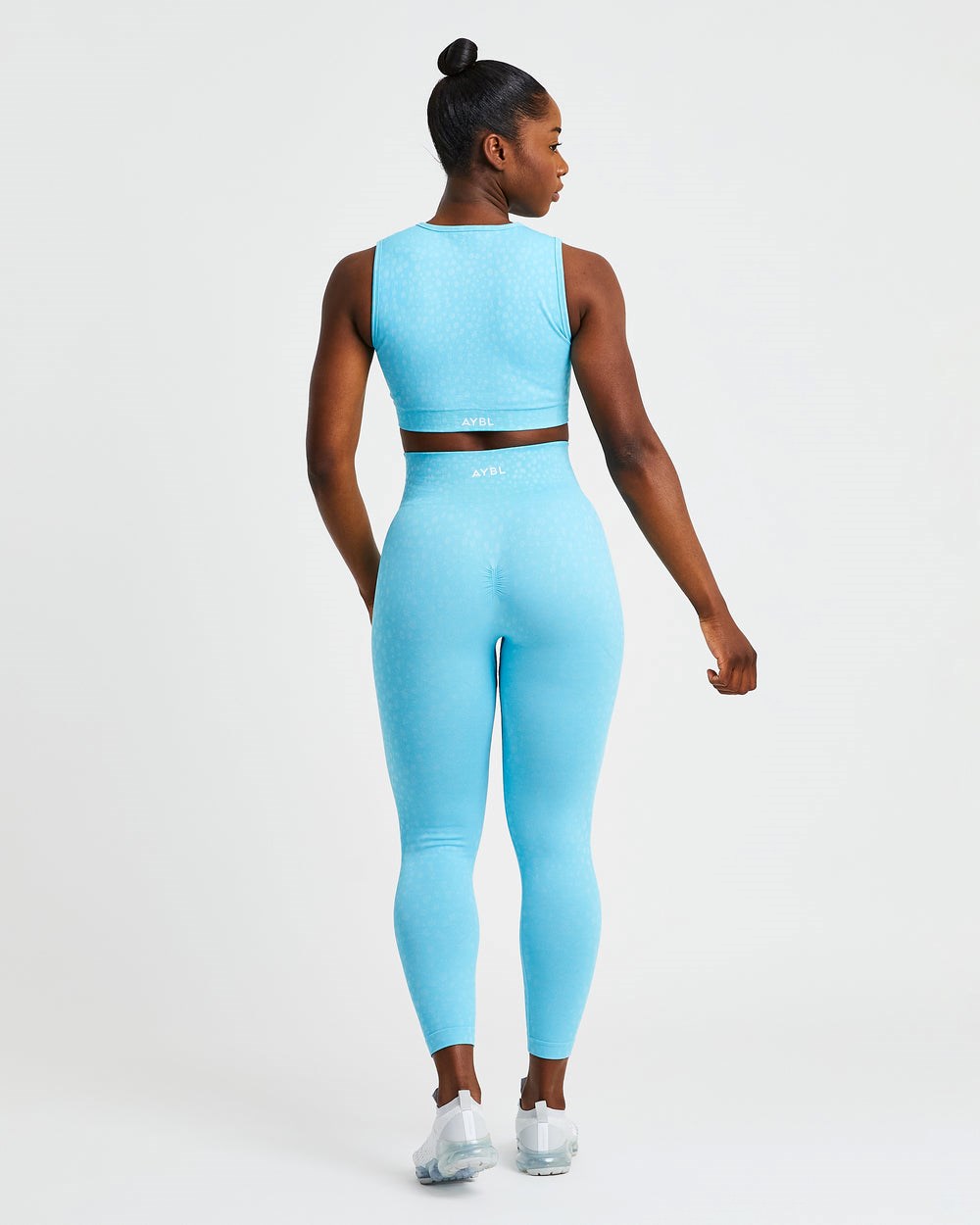 AYBL Evolve Speckle Seamless Crop Vest Hellblau | 23489-BGRV