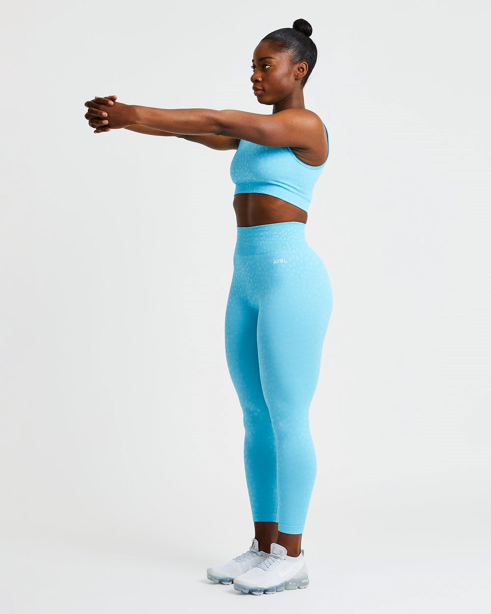 AYBL Evolve Speckle Seamless Crop Vest Hellblau | 23489-BGRV