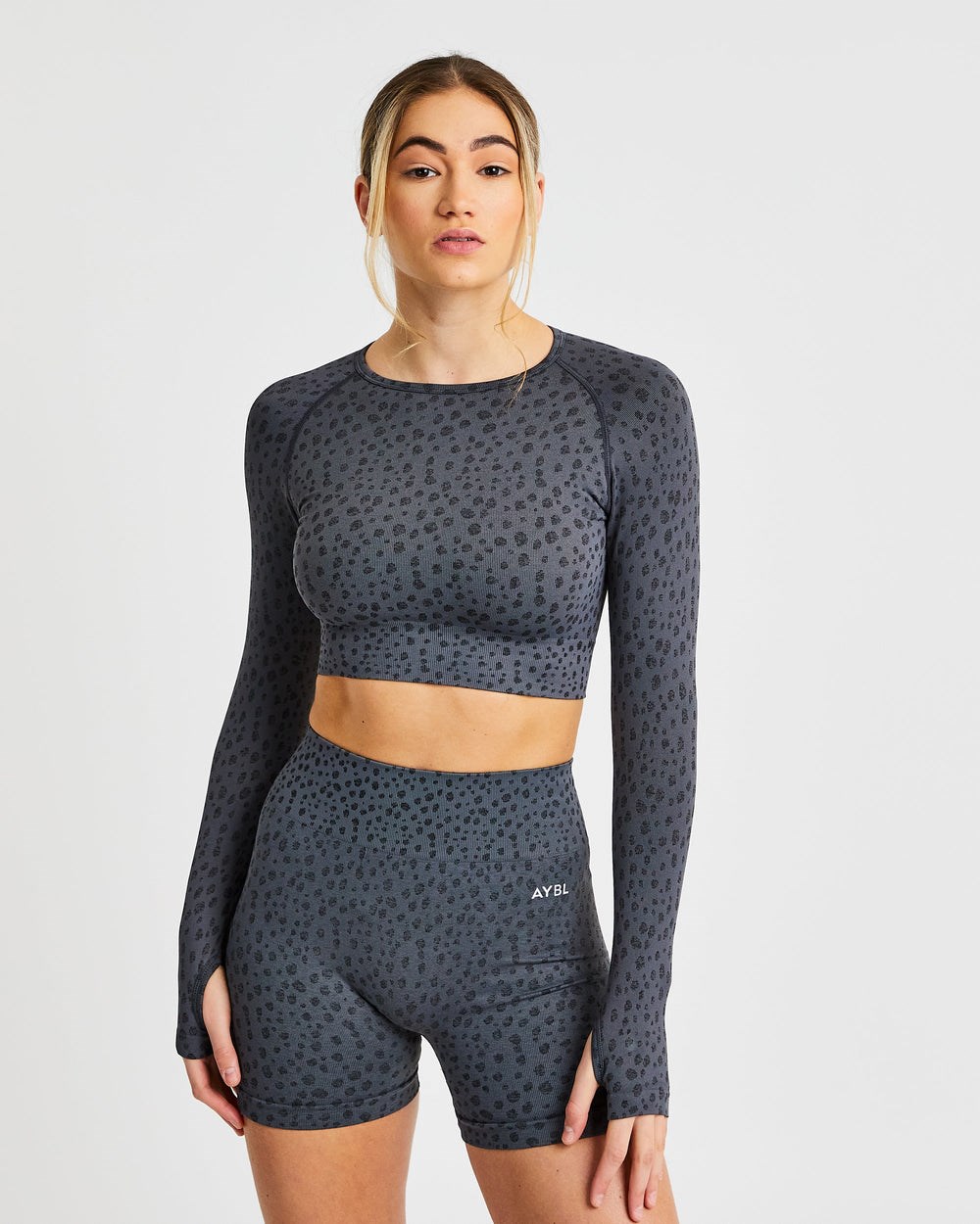 AYBL Evolve Speckle Seamless Long Sleeve Crop Top Charcoal | 05927-RBSG