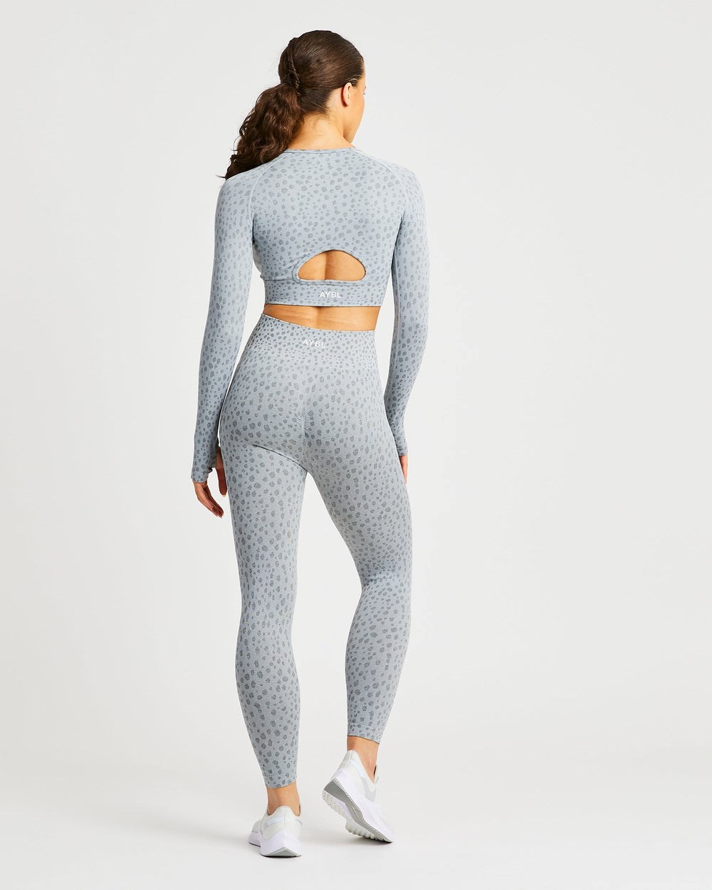 AYBL Evolve Speckle Seamless Long Sleeve Crop Top Hellgrau | 29680-KTSX