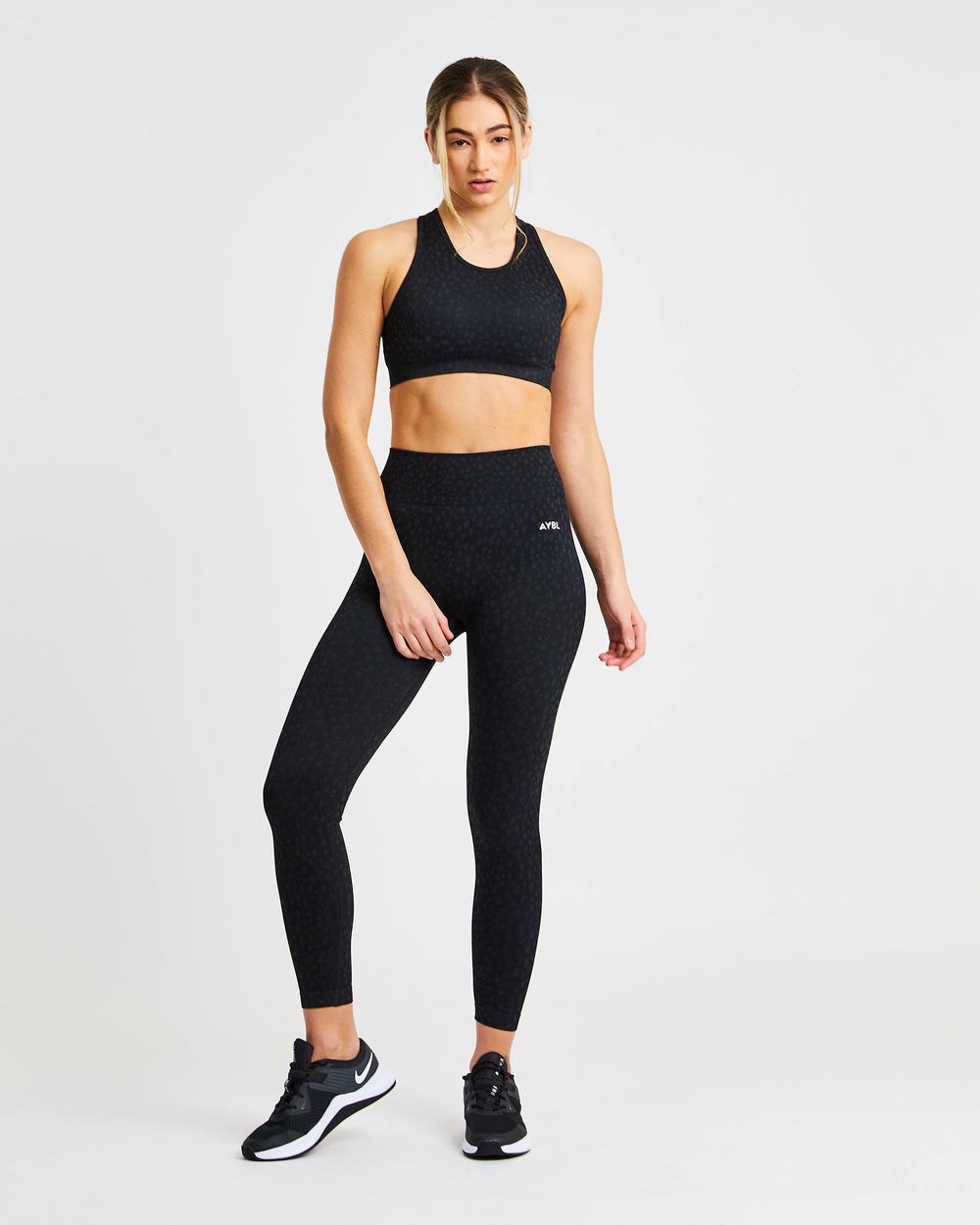 AYBL Evolve Speckle Seamless Sports Bra Schwarz | 05417-AXVO