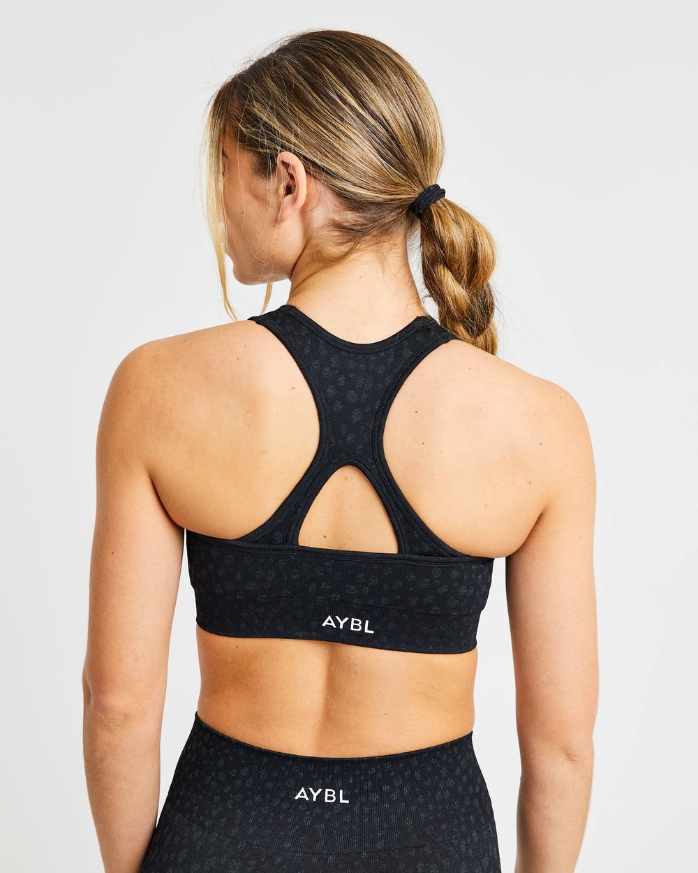 AYBL Evolve Speckle Seamless Sports Bra Schwarz | 05417-AXVO