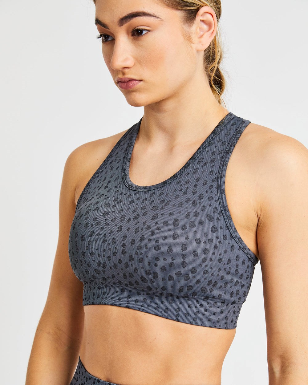 AYBL Evolve Speckle Seamless Sports Bra Charcoal | 35201-SIUA