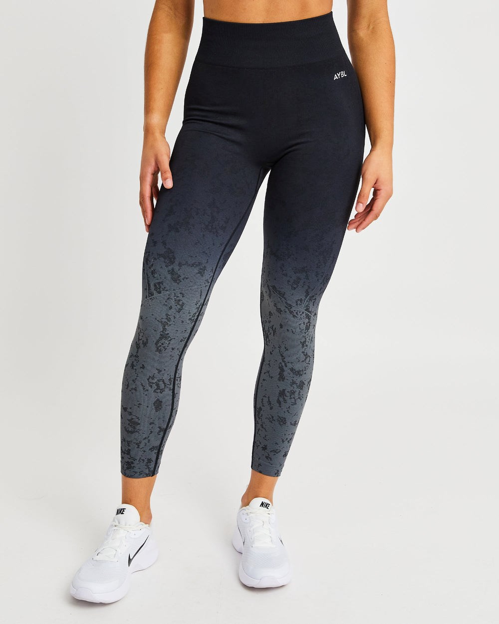 AYBL Flare Seamless Leggings Schwarz | 47521-MZBK