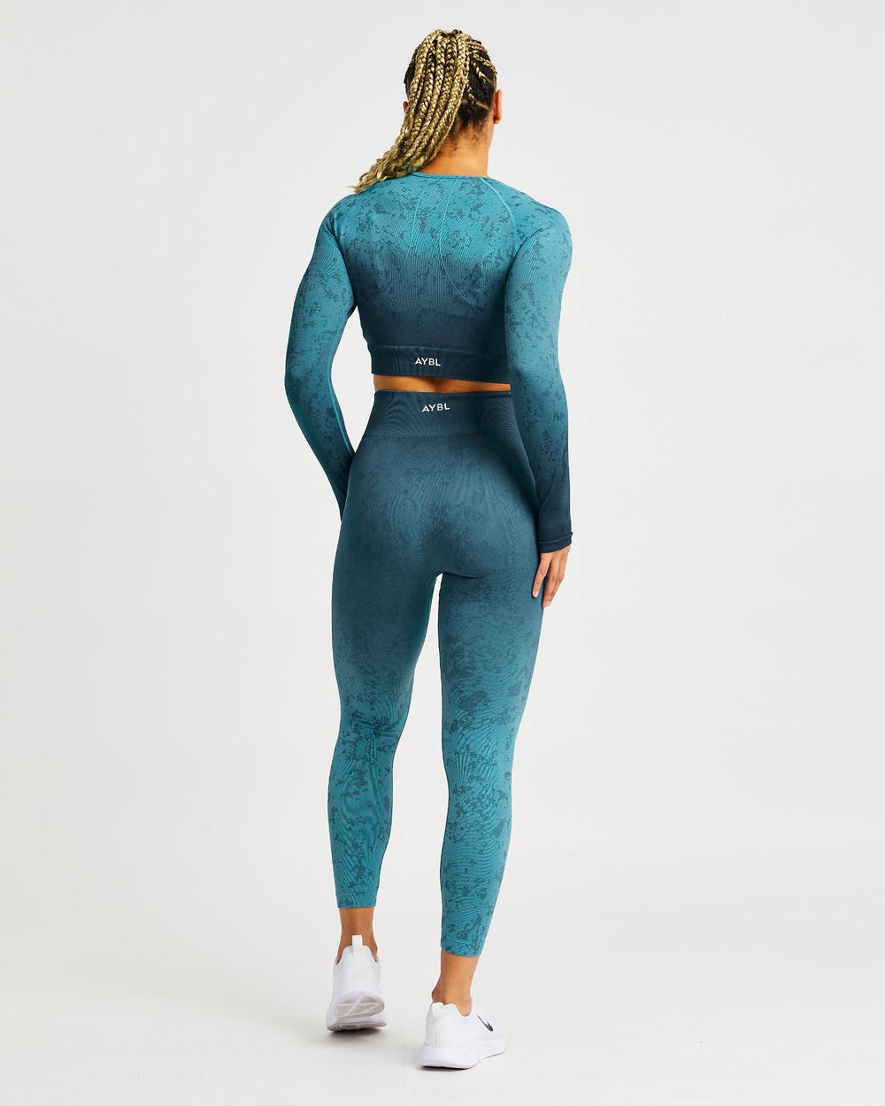 AYBL Flare Seamless Long Sleeve Crop Top Teal | 47310-QGTD