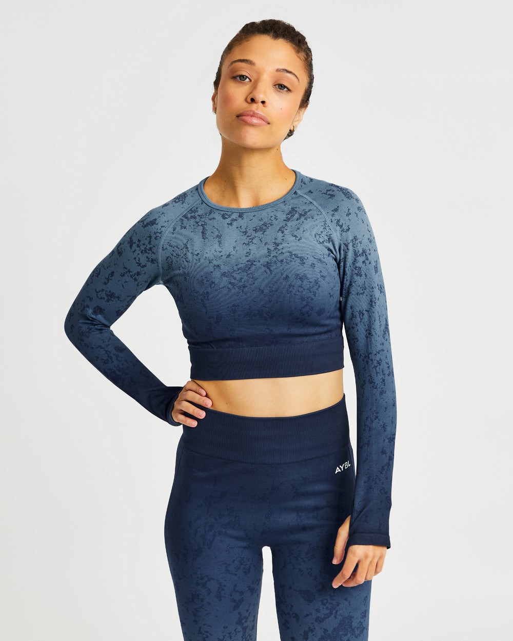 AYBL Flare Seamless Long Sleeve Crop Top Blau | 54391-SRVN