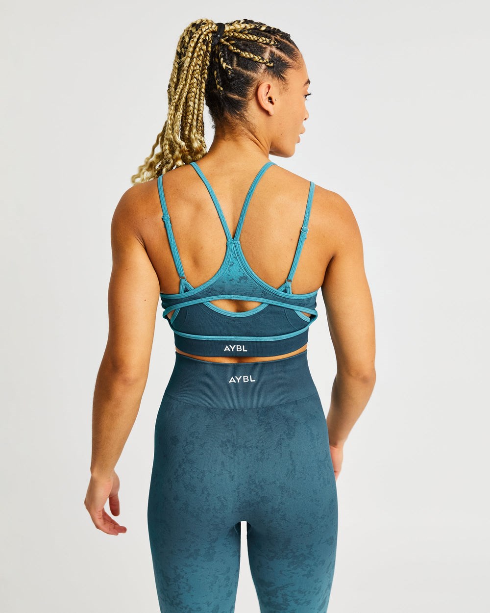 AYBL Flare Seamless Sports Bra Teal | 72038-TUVG