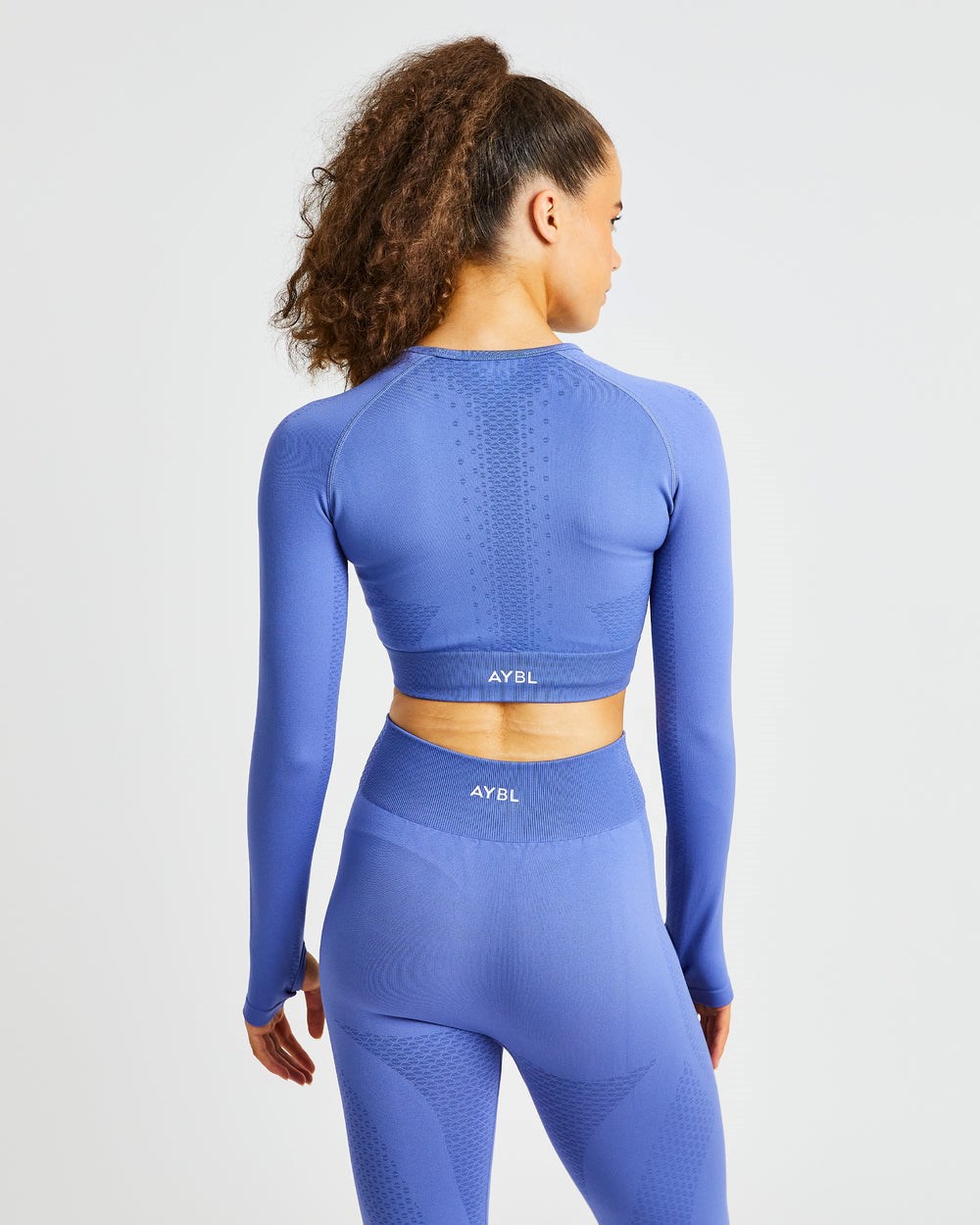 AYBL Ignite Seamless Long Sleeve Crop Top Blau | 43570-BCXD