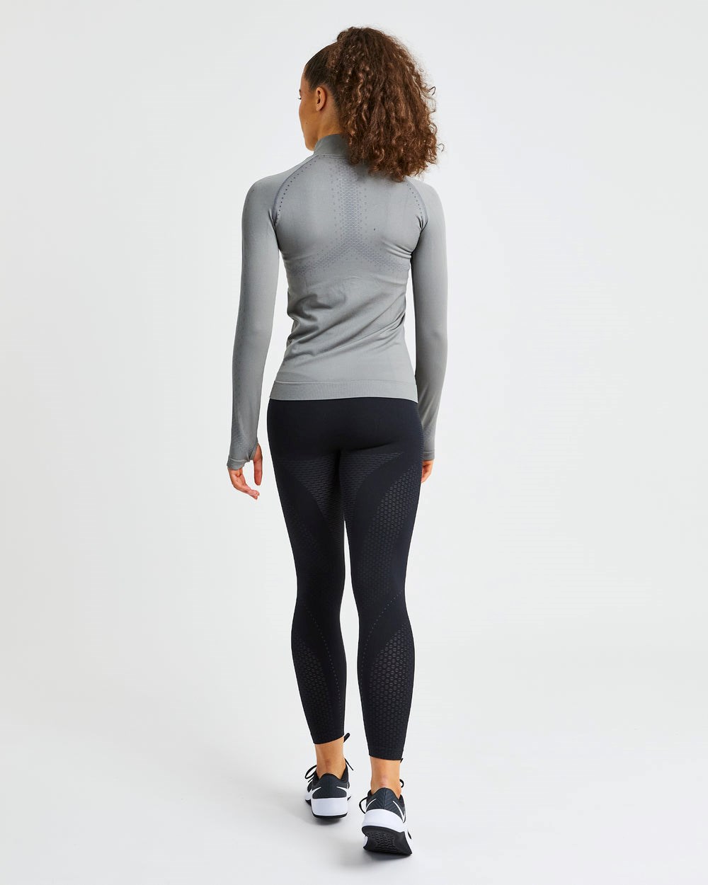 AYBL Ignite Seamless Zip Jacket Grau | 85061-SFZT