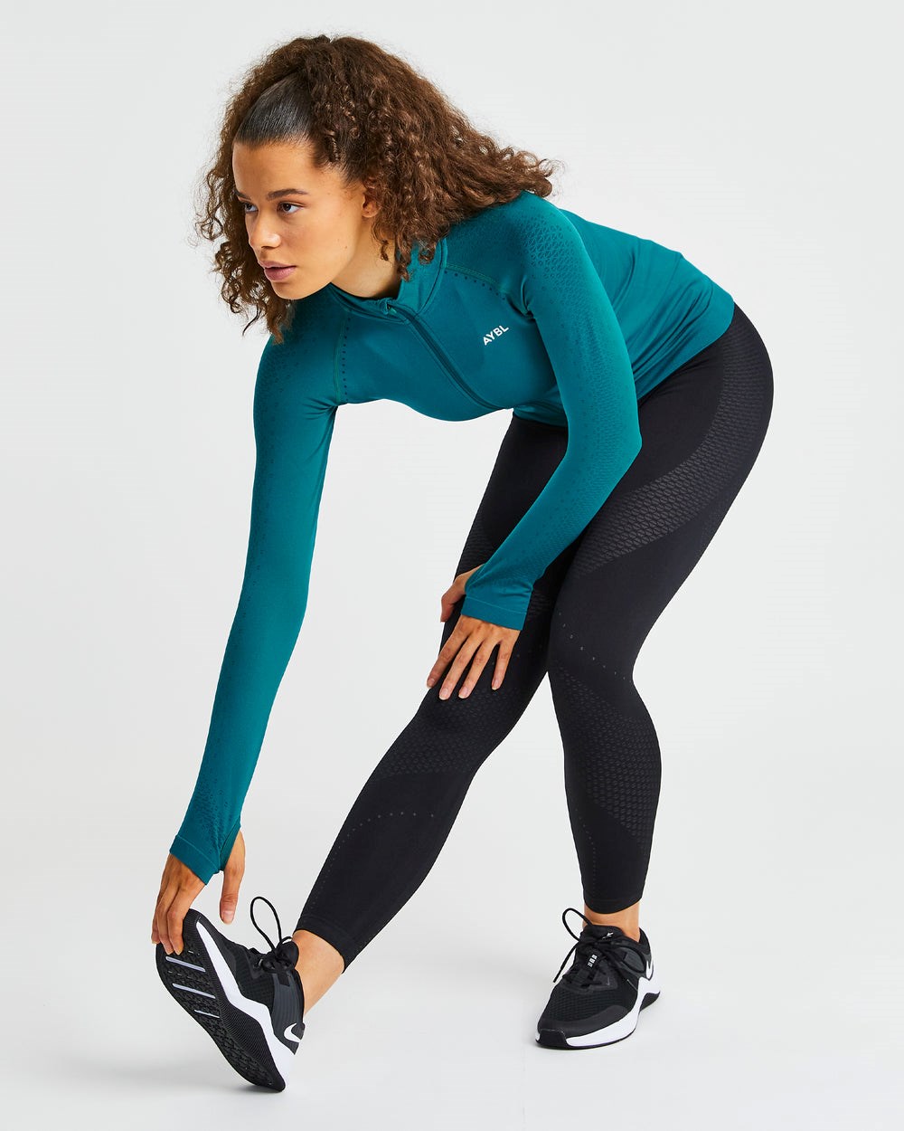 AYBL Ignite Seamless Zip Jacket Hyper Teal | 25309-HUZM