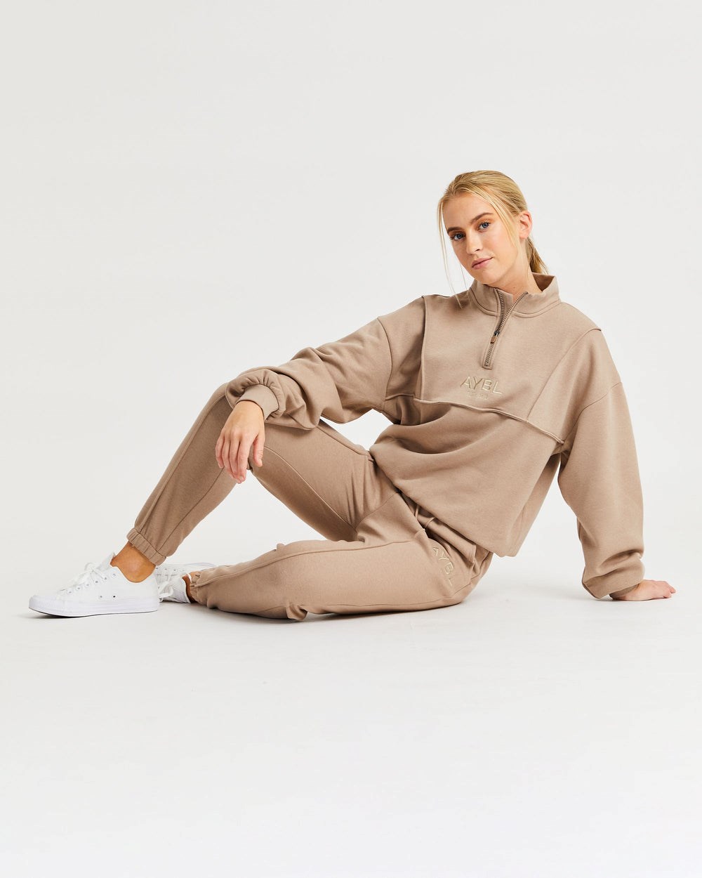 AYBL Luxe Joggers Mocha | 19732-ZRHT